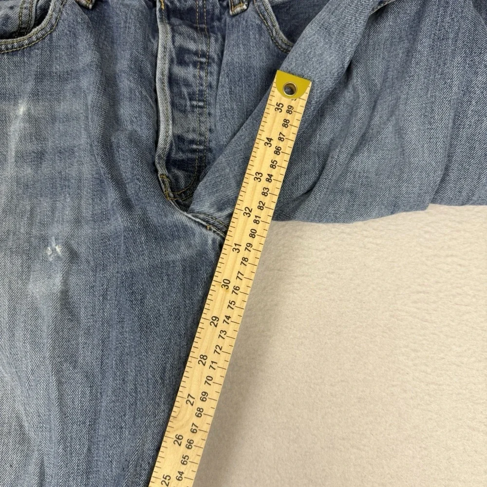 Levis 501 Jeans Mens 32x32 Blue Wash Button‎ Fly Straight Leg Original Fit Denim